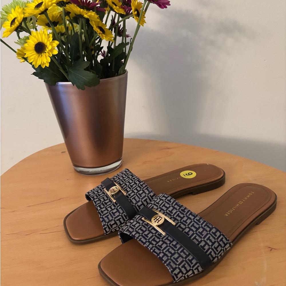 Tommy Hilfiger Navy and Tan Slide Sandals
